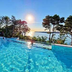  Holiday park Punto Blu Valamar Village Croatia