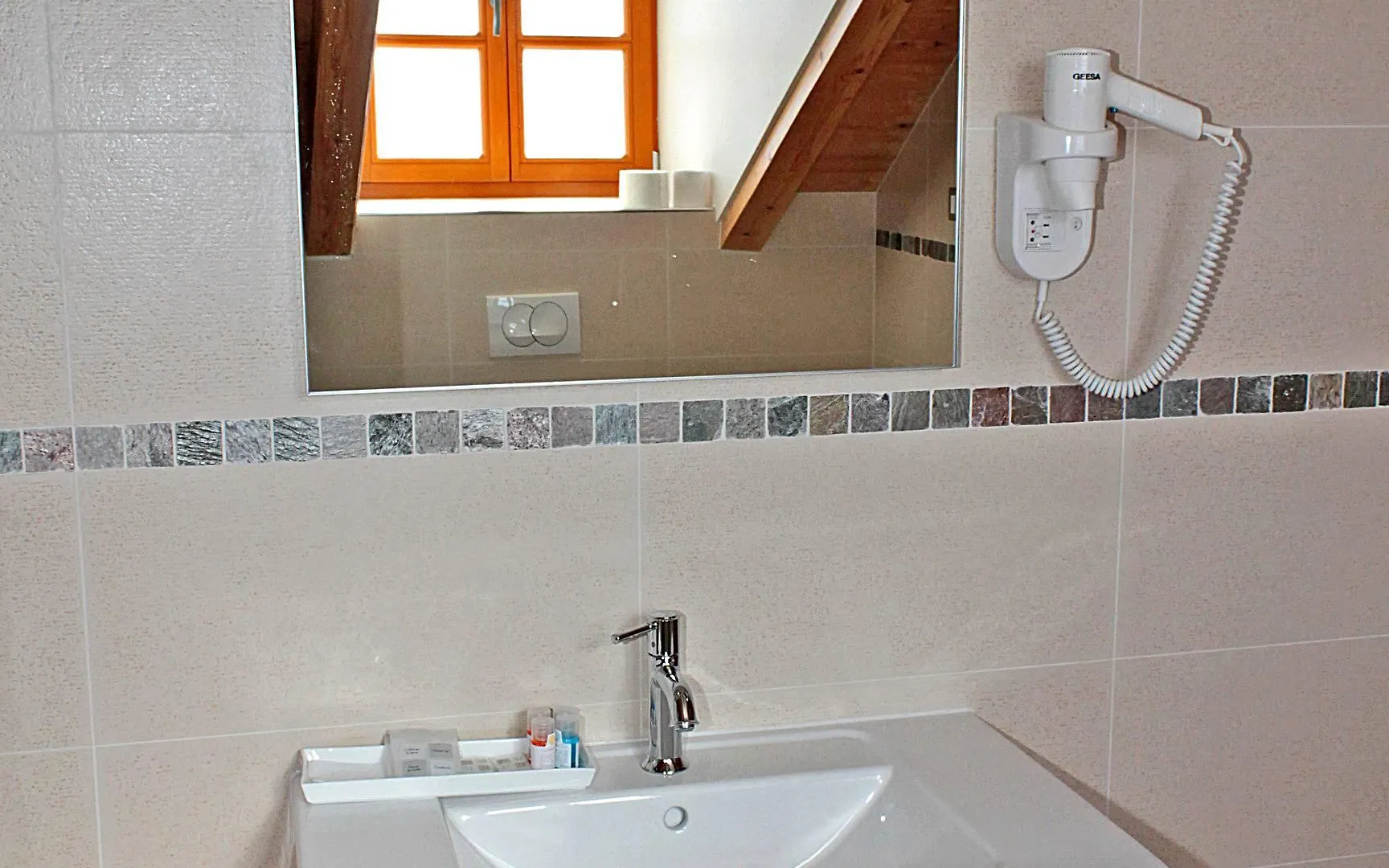 Hotel Monika Trogir 4*,  Croatia
